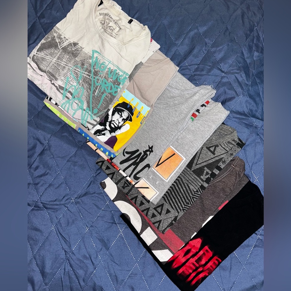 Men’s Graphic Tees Assorted Set